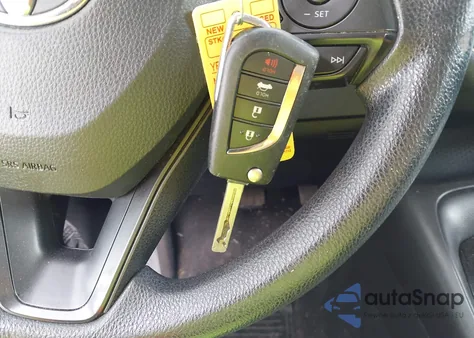 2021 Toyota Corolla Le from USA, damaged, VIN 5YFEPMAE8MP189530